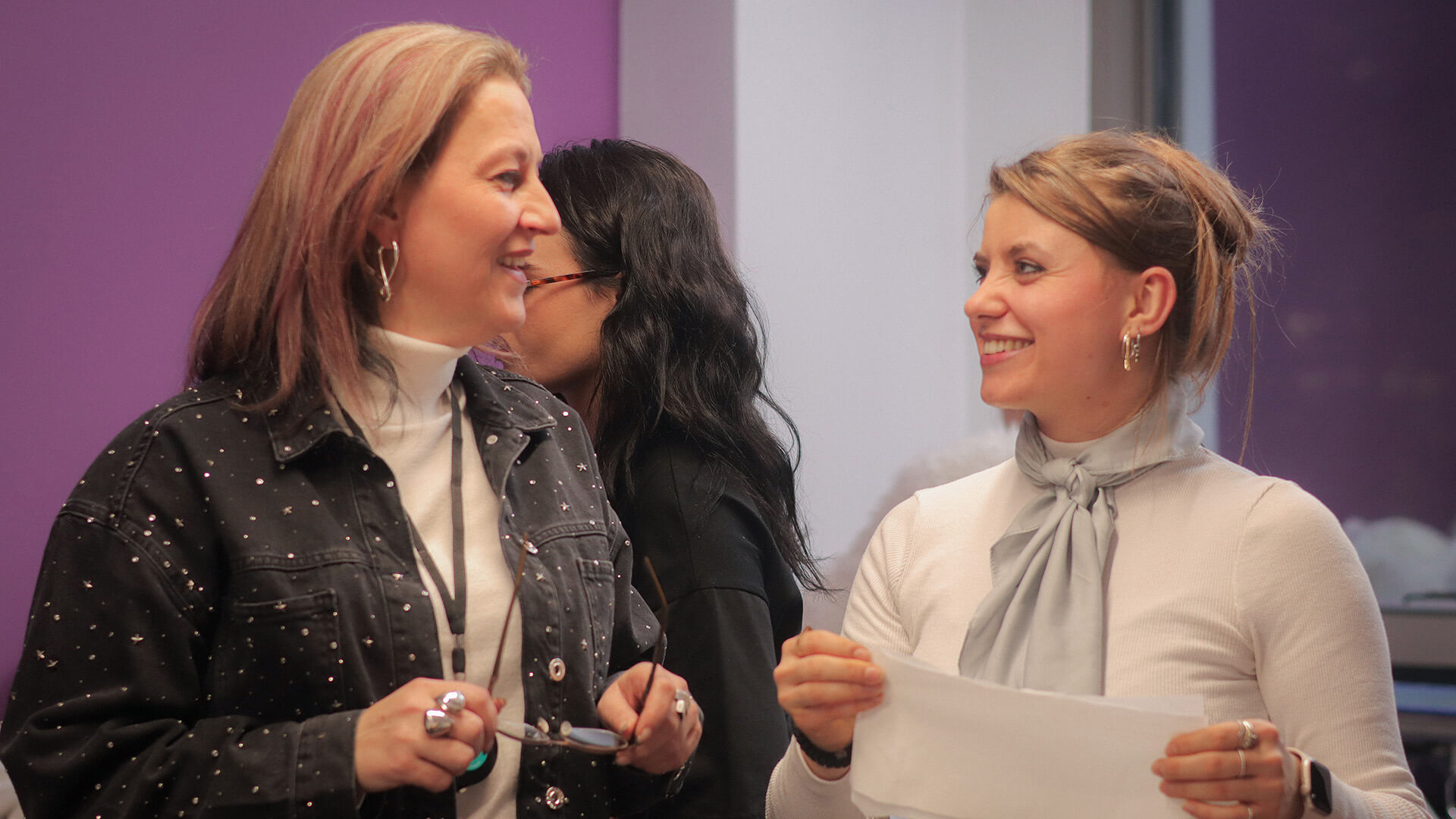 Ана Младеноска академија за моден дизајн скала