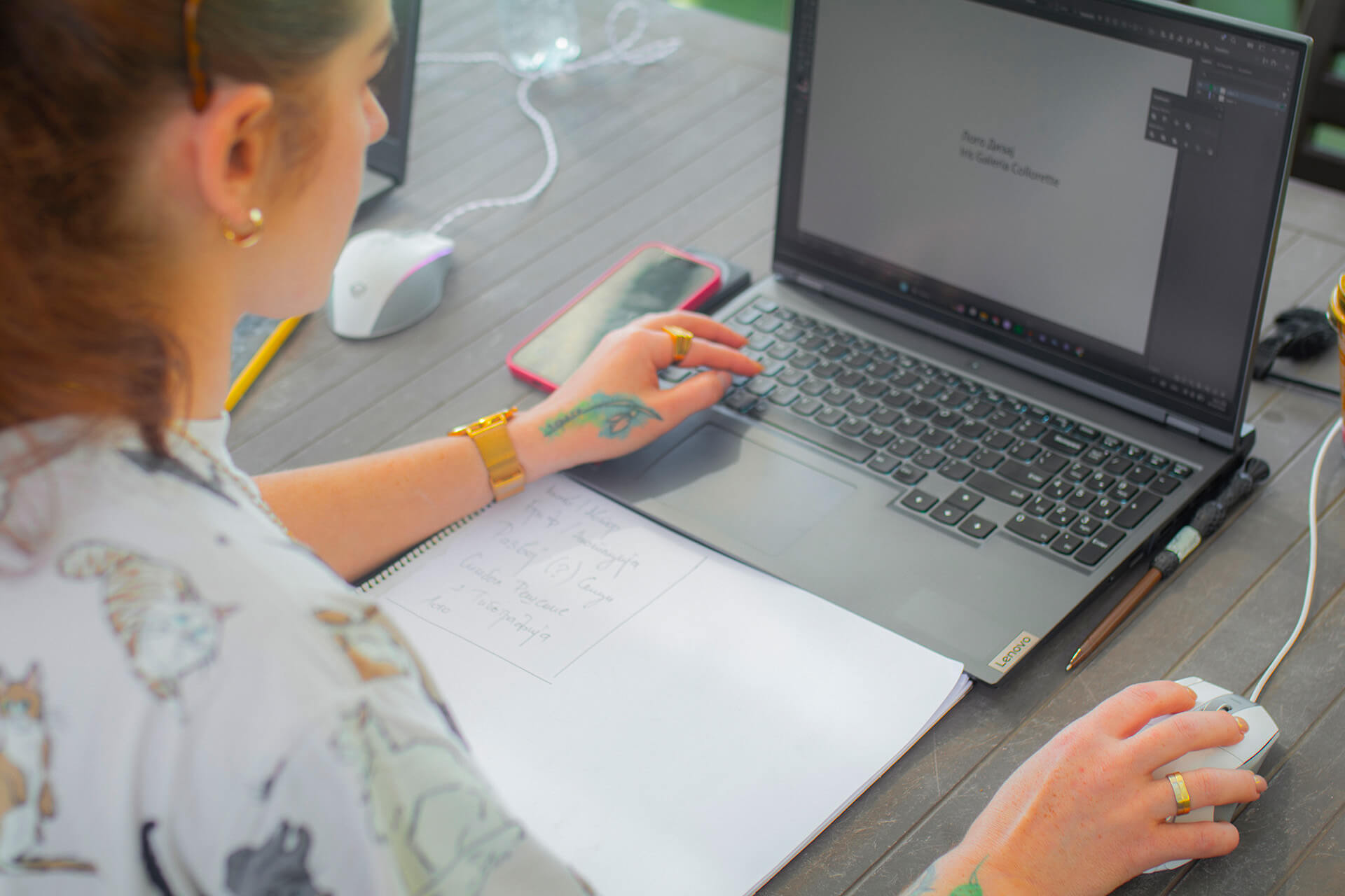 студенти на хакатон Collarette x Скала за ребрендинг проект